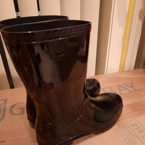 Women's Ugg rain boots